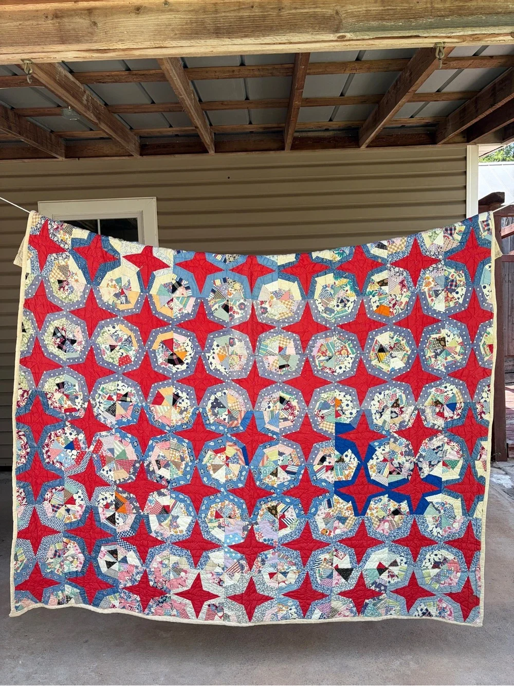 Vintage Spider Web Quilt - 1950s Scrape Quilt - 67 x 72.5”